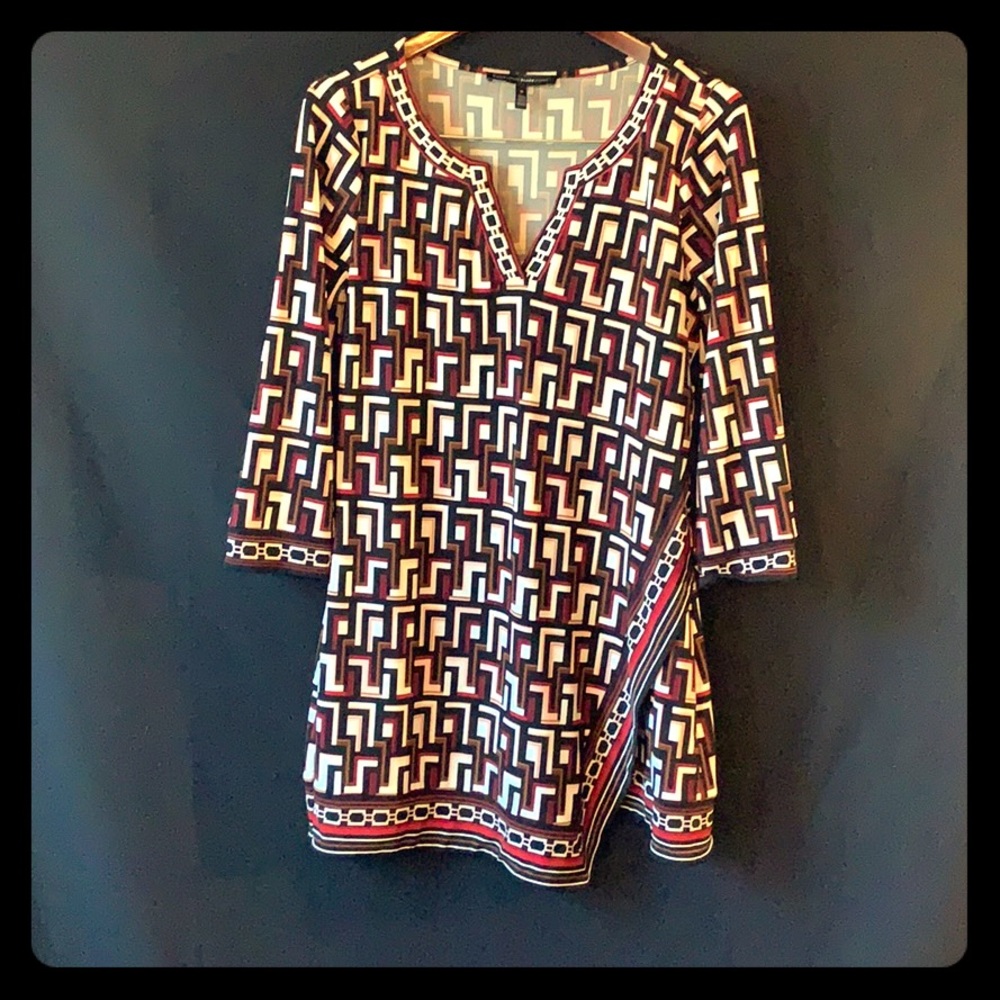 White House Black Market Geo Tunic